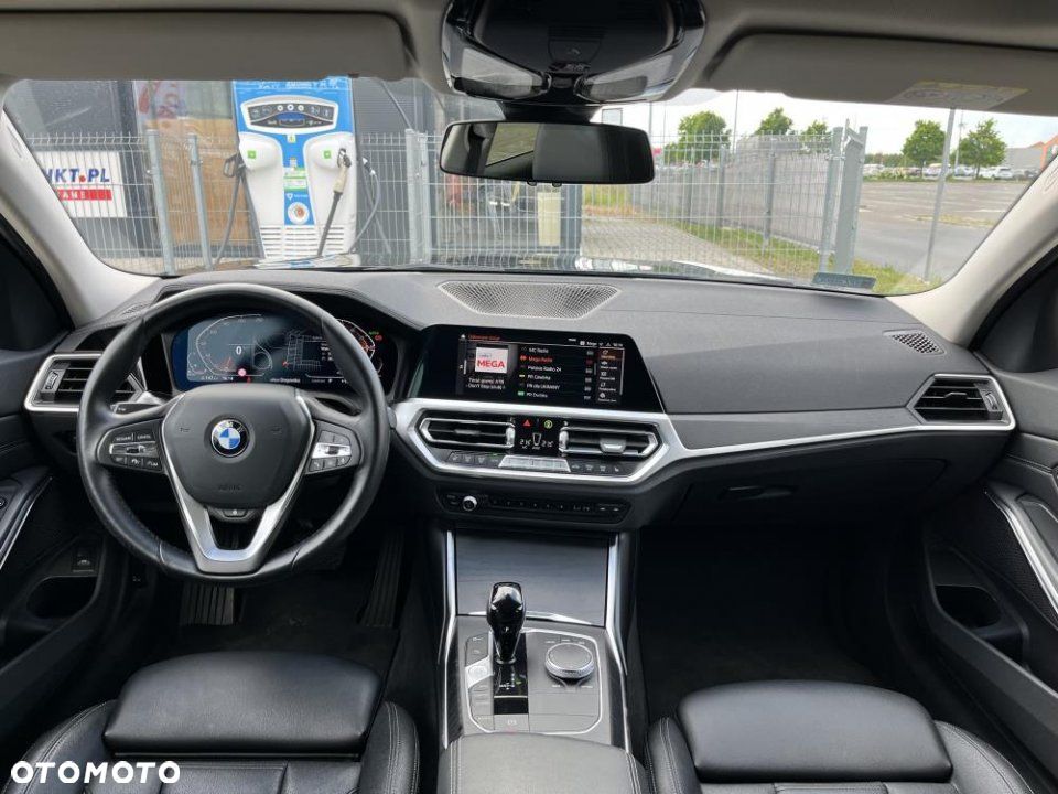 BMW Seria 3 - 29