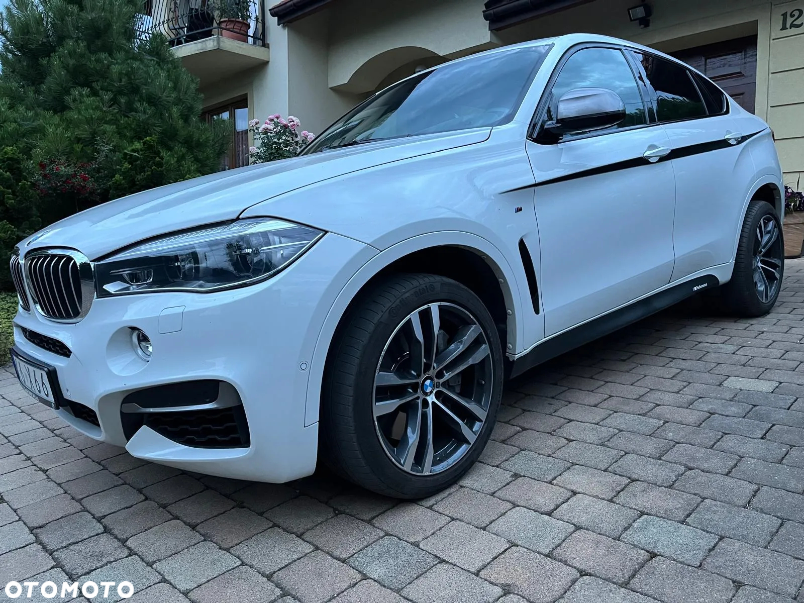 BMW X6 M50d - 11