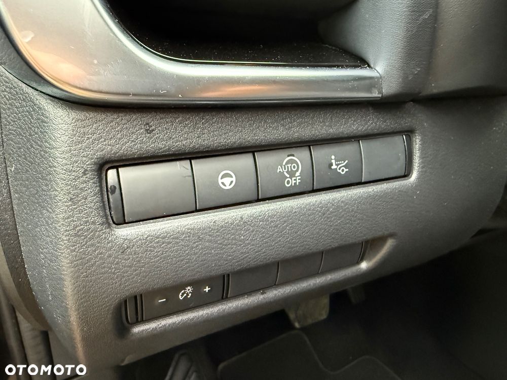 Nissan Qashqai - 22