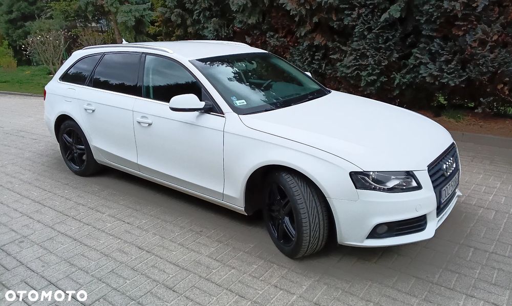 Audi A4 Avant - 14