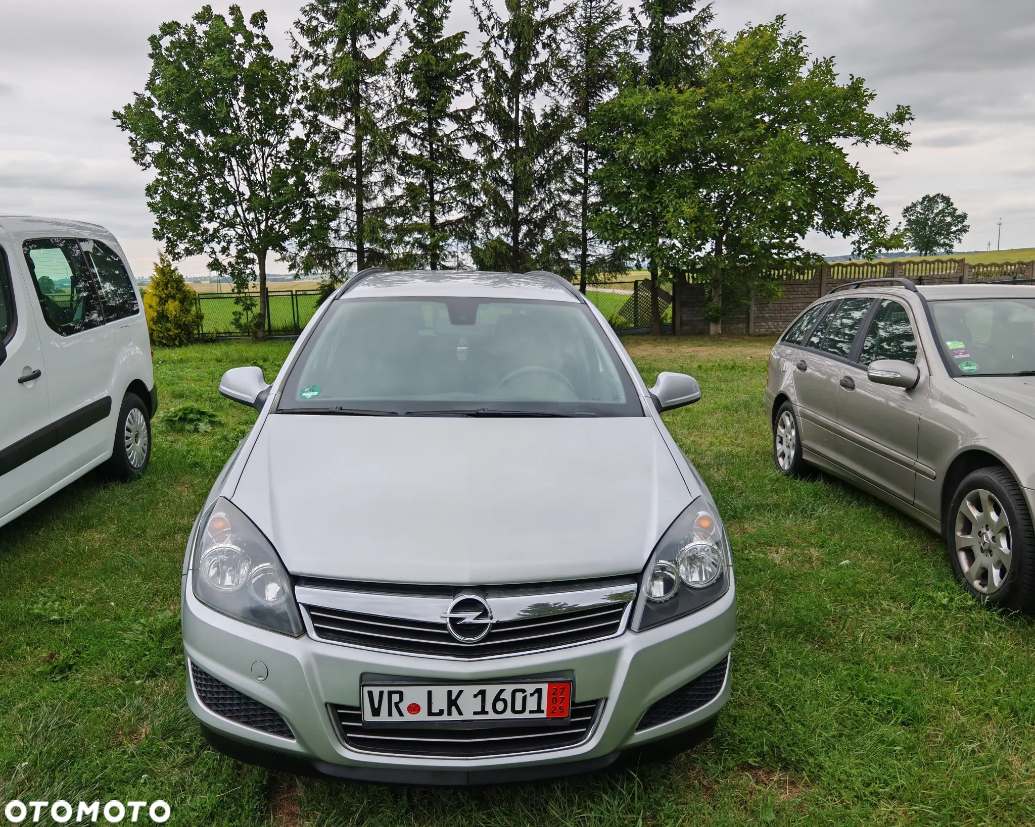 Opel Astra 1.7 CDTI Caravan DPF Edition 111 Jahre - 2