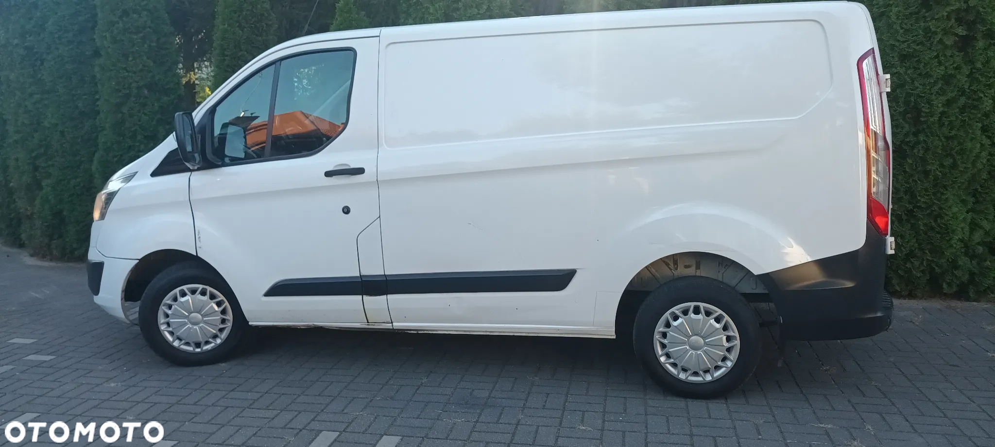 Ford TRANSIT CUSTOM - 15