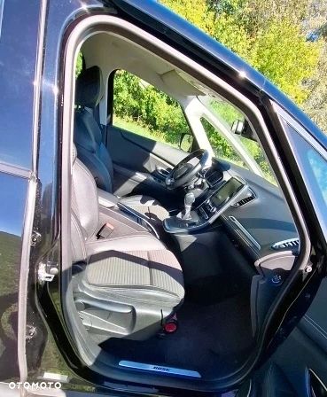 Renault Scenic BLUE dCi 120 EDC BOSE EDITION - 12
