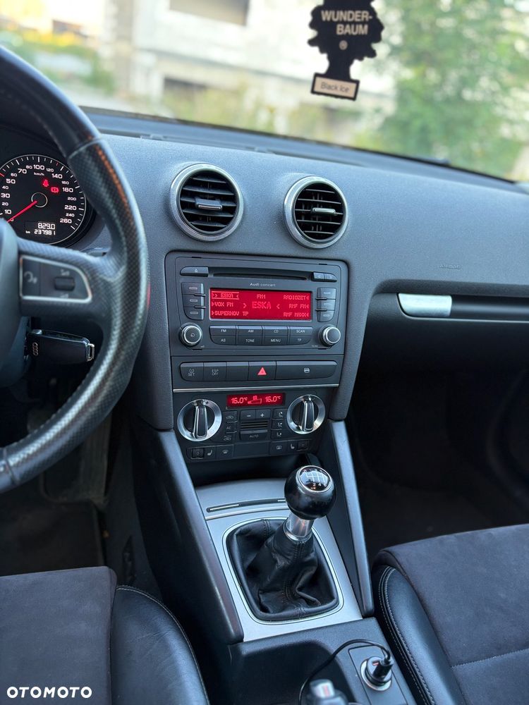 Audi A3 Sportback 1.8T FSI Ambition - 15