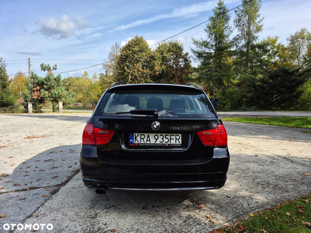 BMW Seria 3 318i Edition Lifestyle - 6