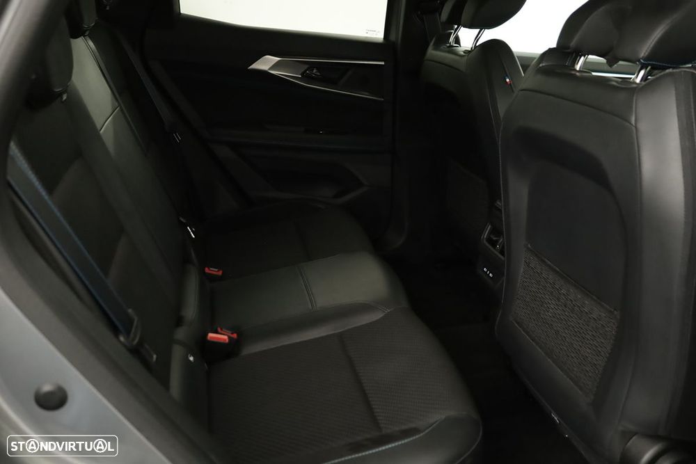 Renault Austral 1.2 E-Tech Techno Espirit - 23