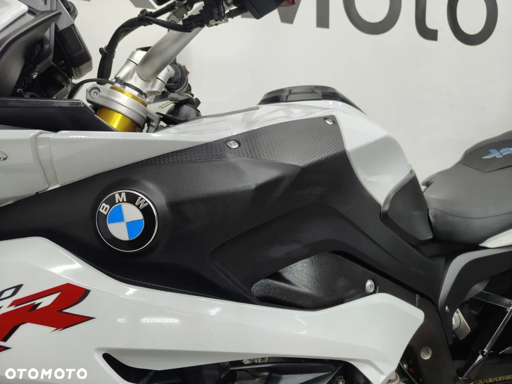 BMW XR - 21