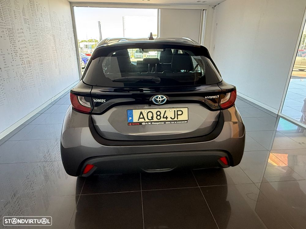 Toyota Yaris - 8