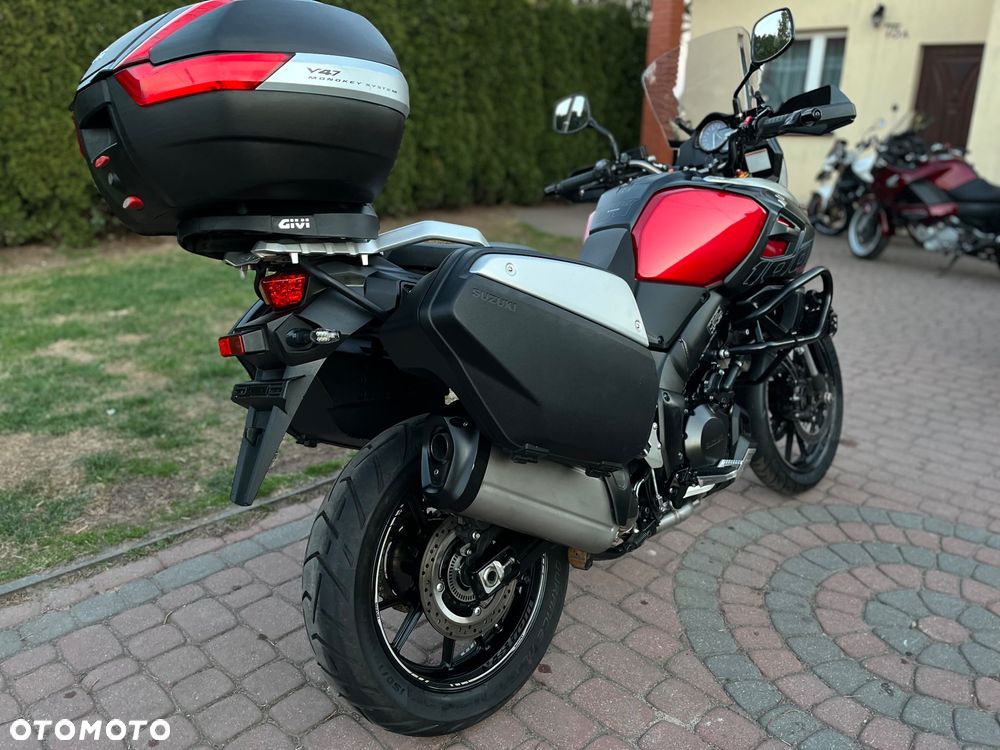 Suzuki DL - 6