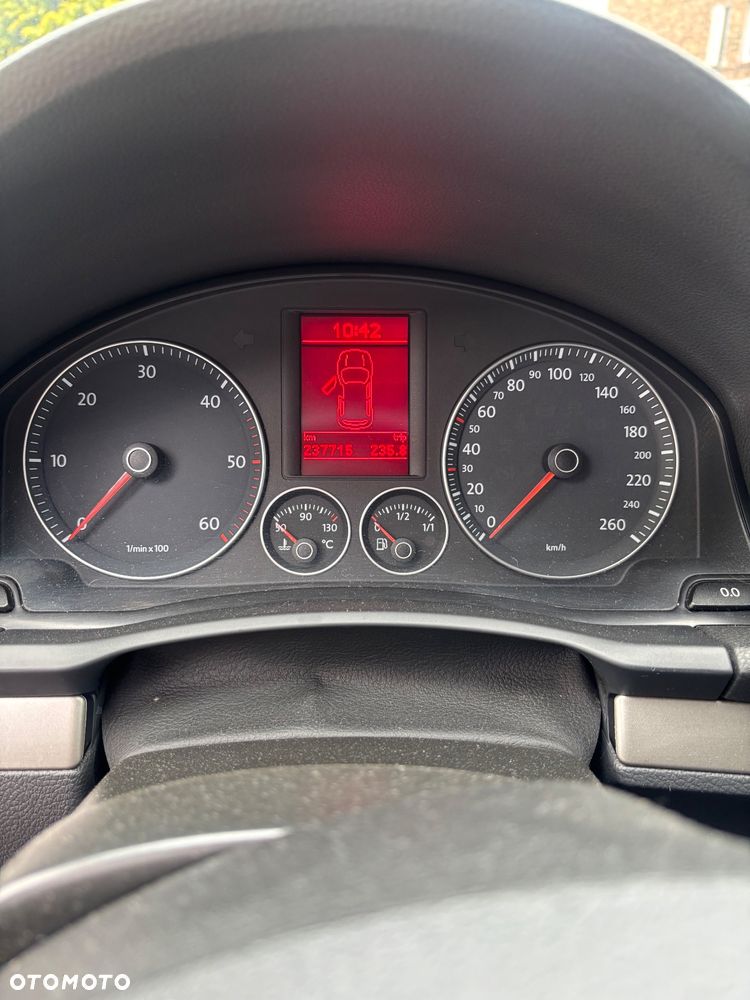 Volkswagen Golf 1.9 TDI DSG Comfortline - 13