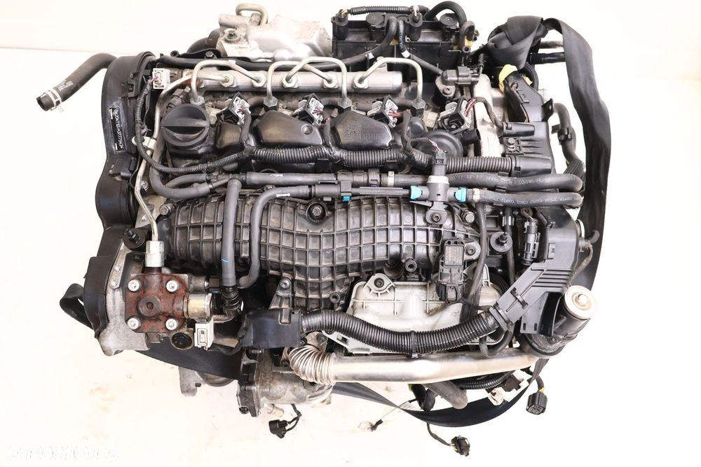 VOLVO XC40 2.0 D4 SILNIK D4204T12 - 9