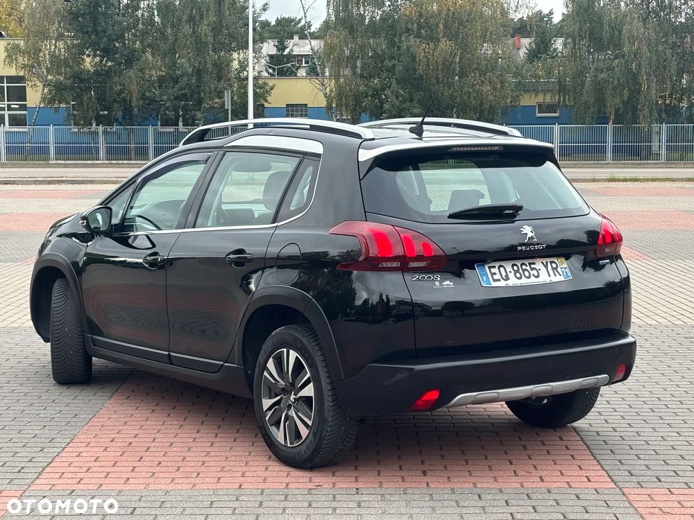 Peugeot 2008 2017 photo 4