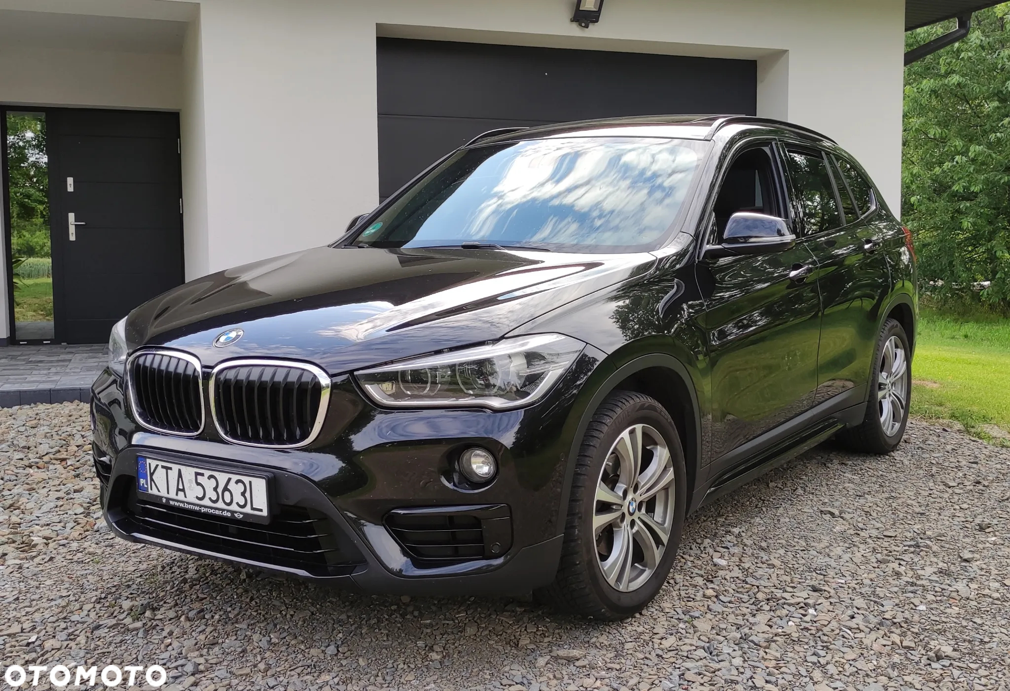 BMW X1 xDrive18d - 31