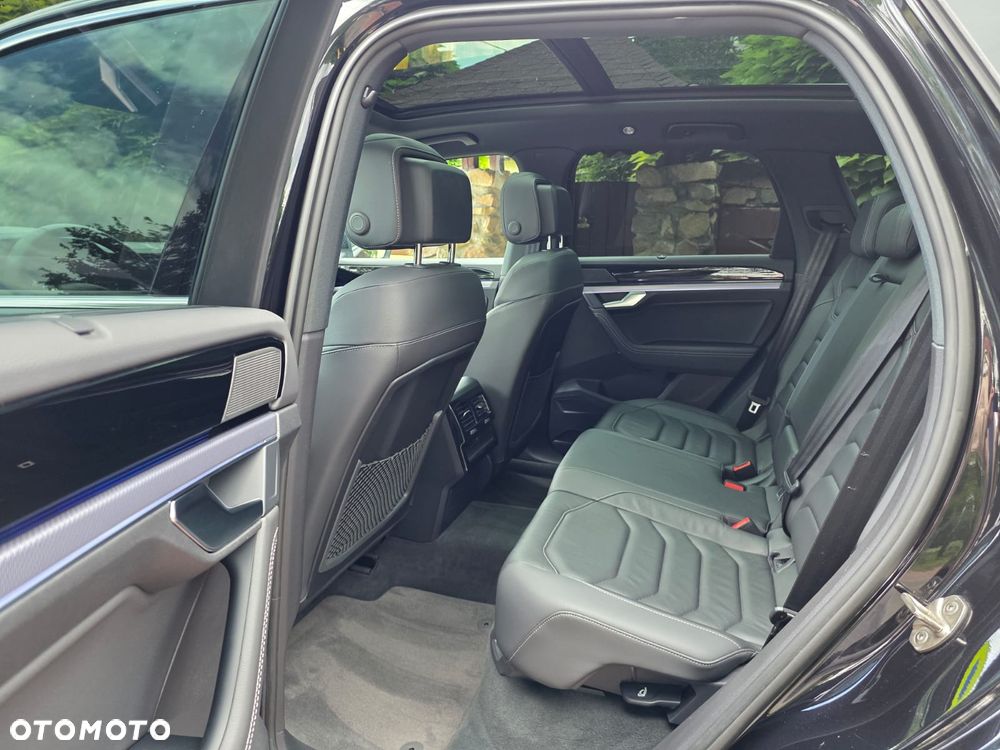 Volkswagen Touareg - 26