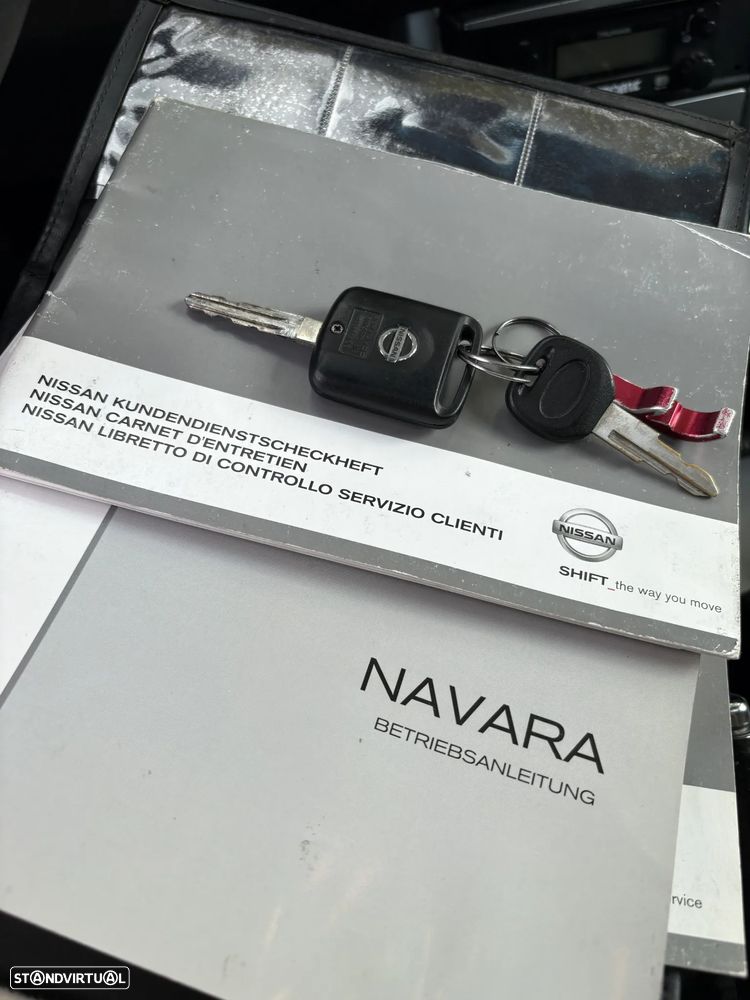 Nissan Navara 2.5 dCi CD LE Hi-Tech +P.Premium 4WD - 21