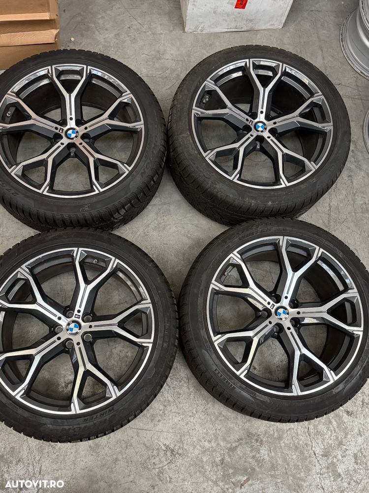 Vând jante originale BMW X5-X6 G05-G06 pe 21” cu anvelope de iarnă