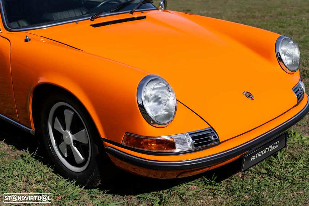 Porsche 911 Série F - 5