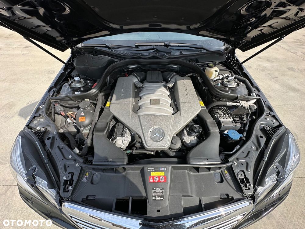 Mercedes-Benz Klasa E 63 AMG AMG Speedshift 7G-MCT - 14