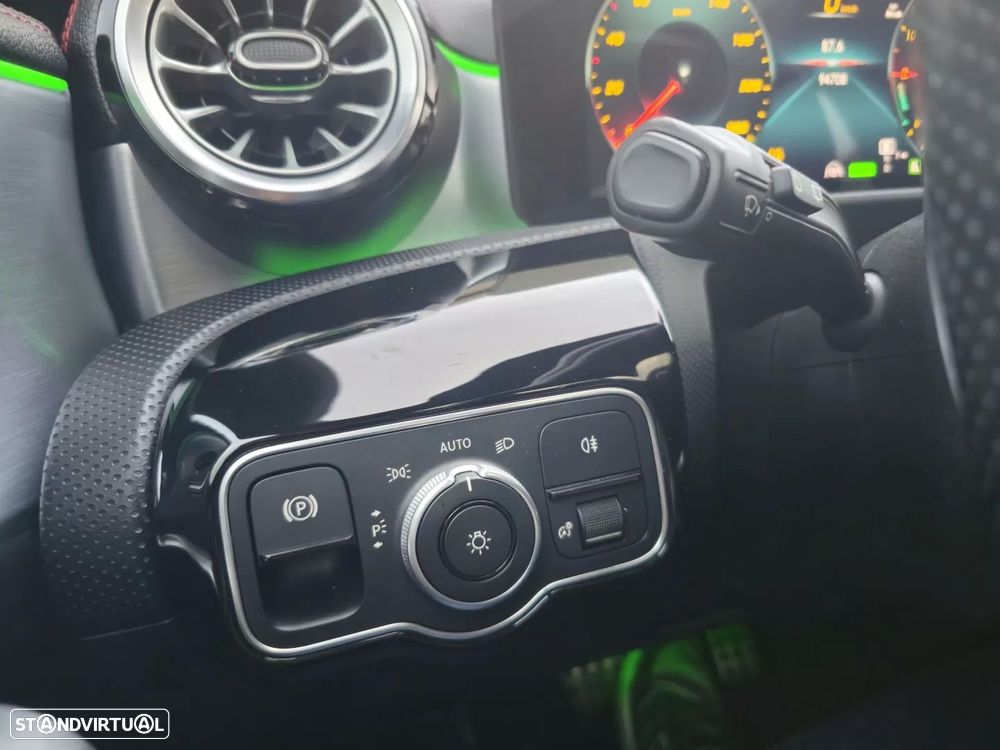 Mercedes-Benz CLA 250 e Shooting Brake 8G-DCT AMG Line - 18