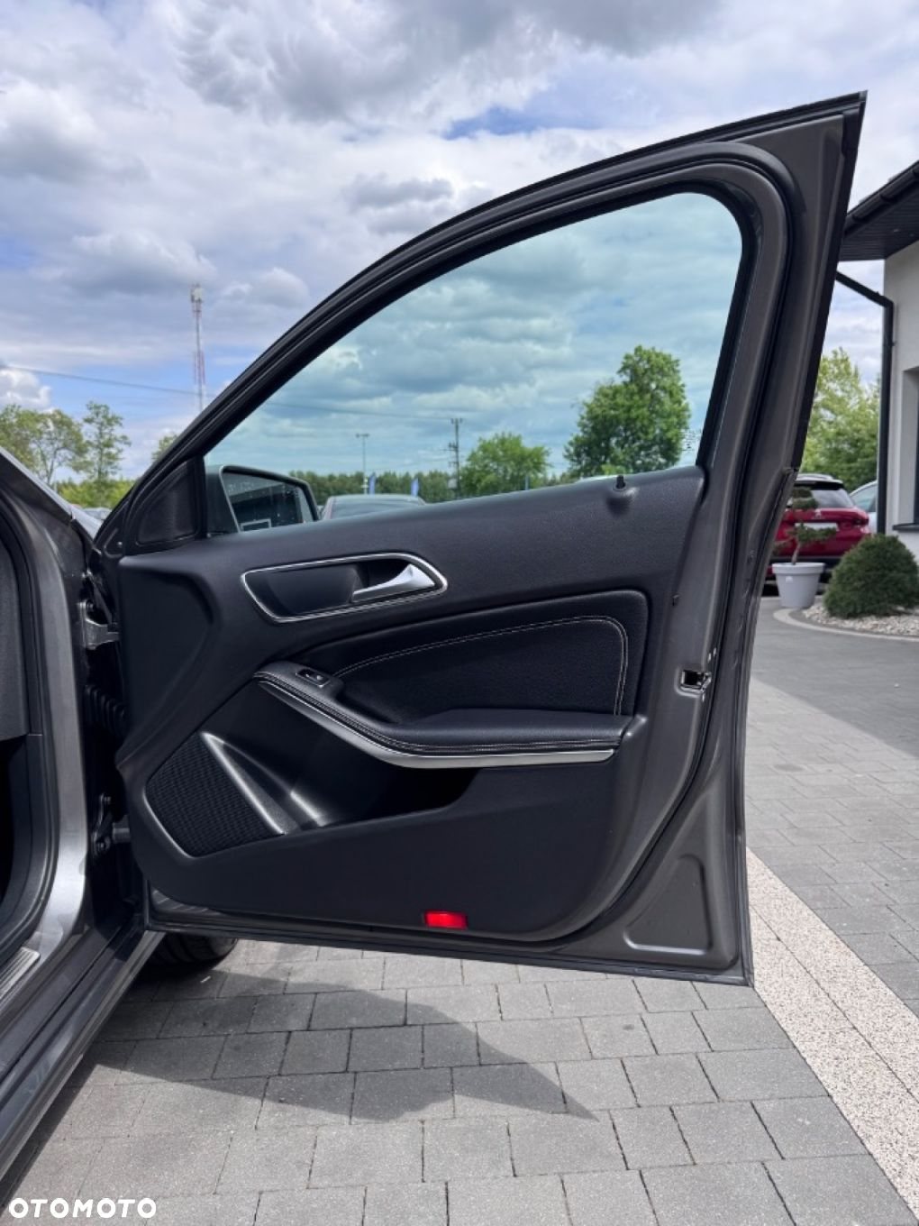 Mercedes-Benz Klasa A 180 CDI 7G-DCT AMG Line - 39