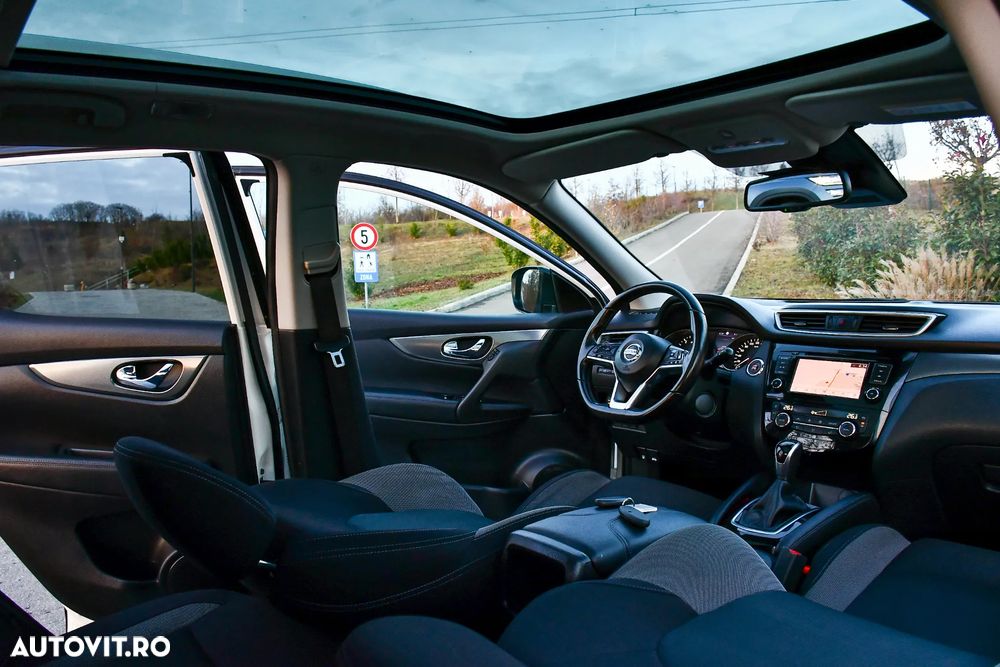 Nissan Qashqai 1.7 dCi Xtronic ALL-MODE 4x4i N-CONNECTA - 12