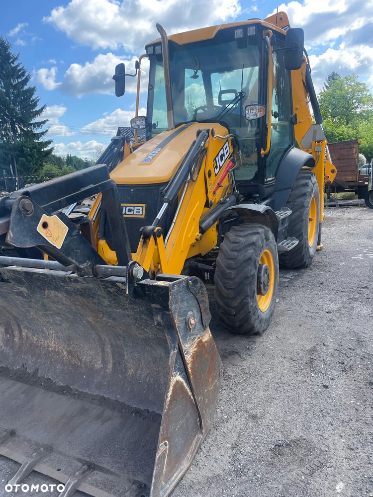 JCB 3CX PLUS - 1
