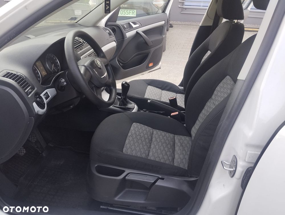 Skoda Octavia - 7