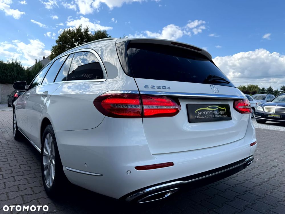 Mercedes-Benz Klasa E 220 d 9G-TRONIC Exclusive - 35