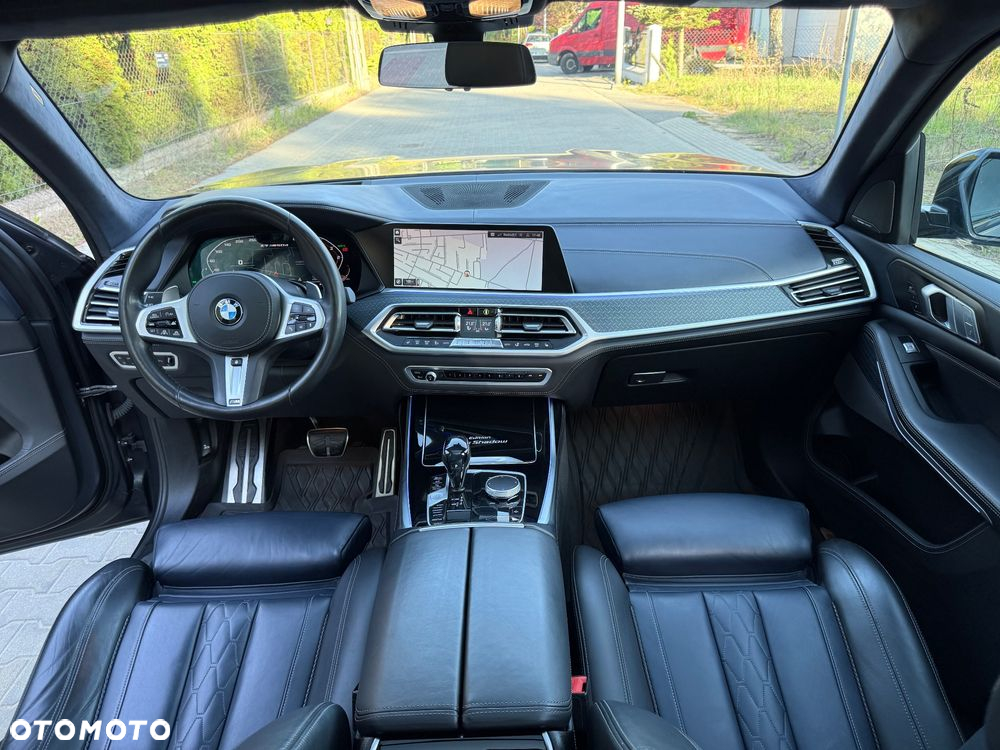 BMW X7 M50d sport - 20