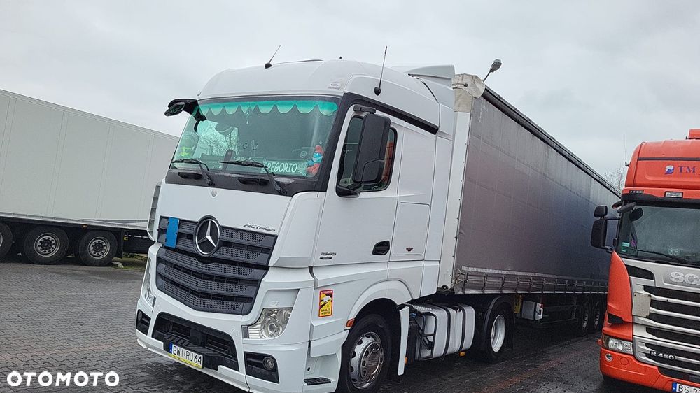 Mercedes-Benz Actros - 9