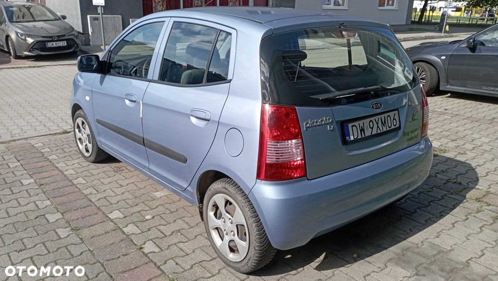 Kia Picanto - 2