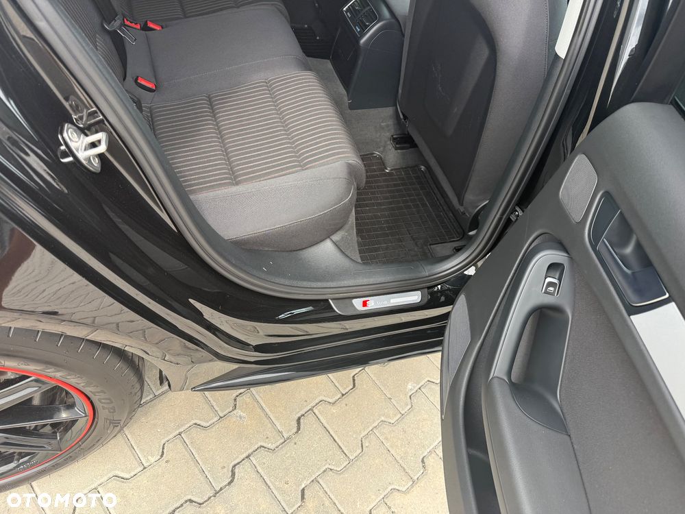 Audi A4 Avant 2.0 TDI DPF clean diesel quattro S line Sportpaket - 18
