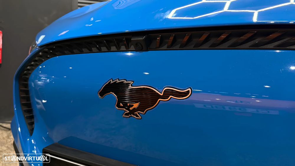 Ford Mustang Mach-E 75.7 kWh Base - 8