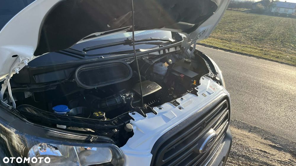 Ford TRANSIT DOKA - 29