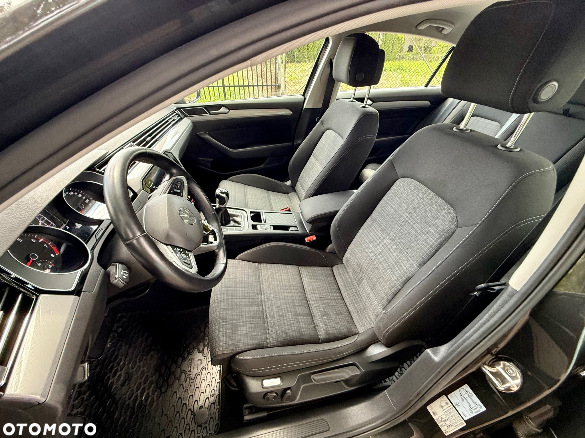 Volkswagen Passat 1.5 TSI EVO Comfortline - 18