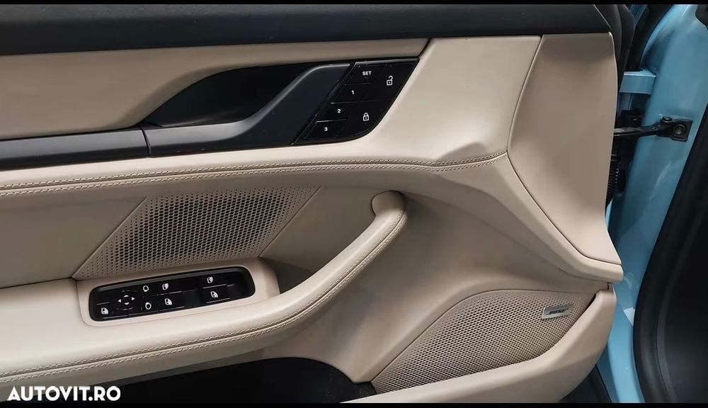 Porsche Taycan 4S Performancebatterie Plus - 11