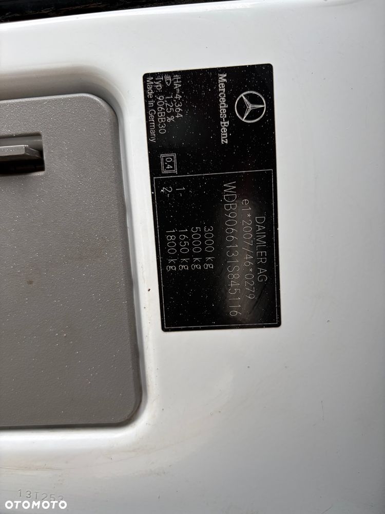 Mercedes-Benz SPRINTER 210 - 6