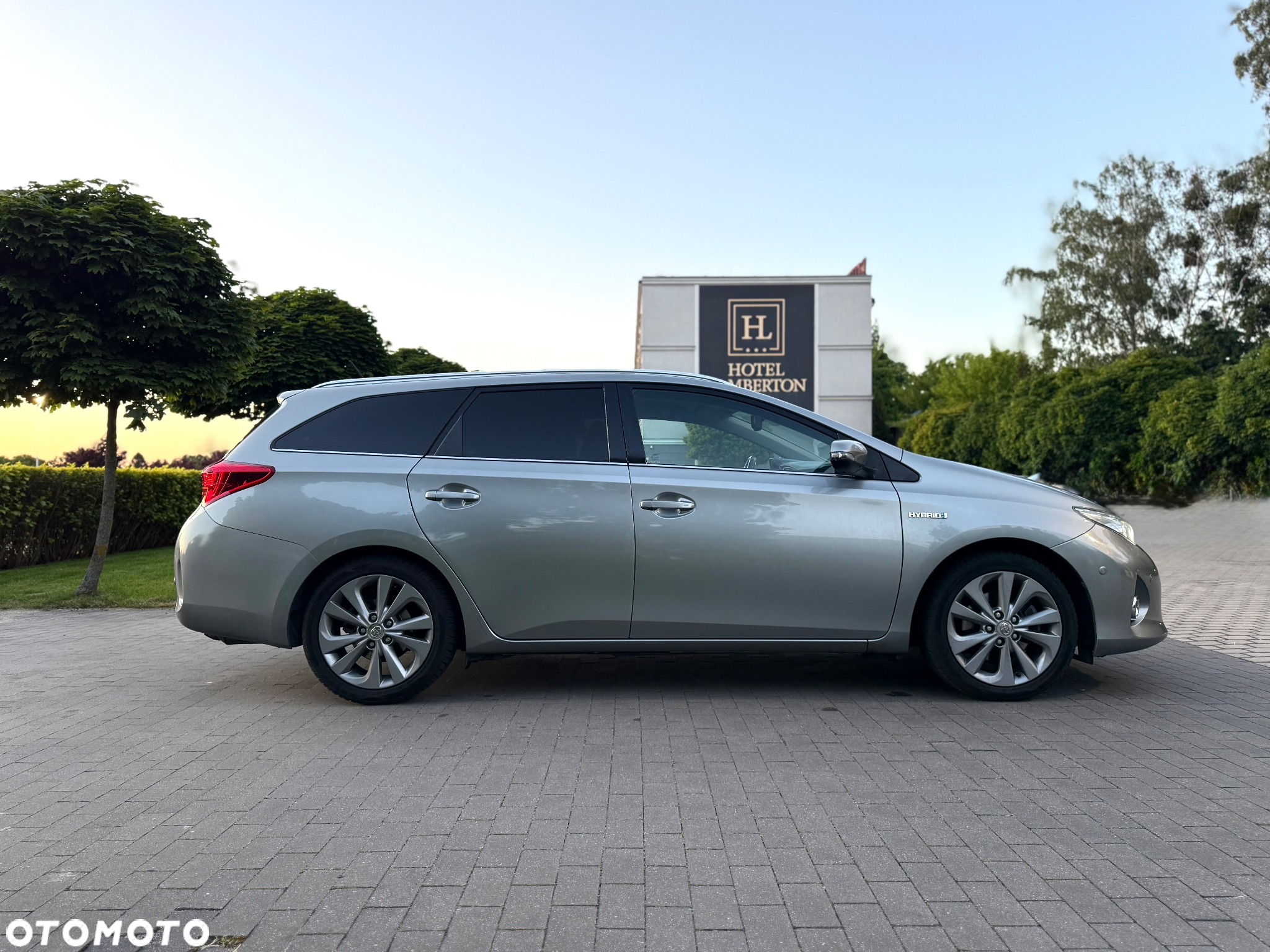 Toyota Auris - 4