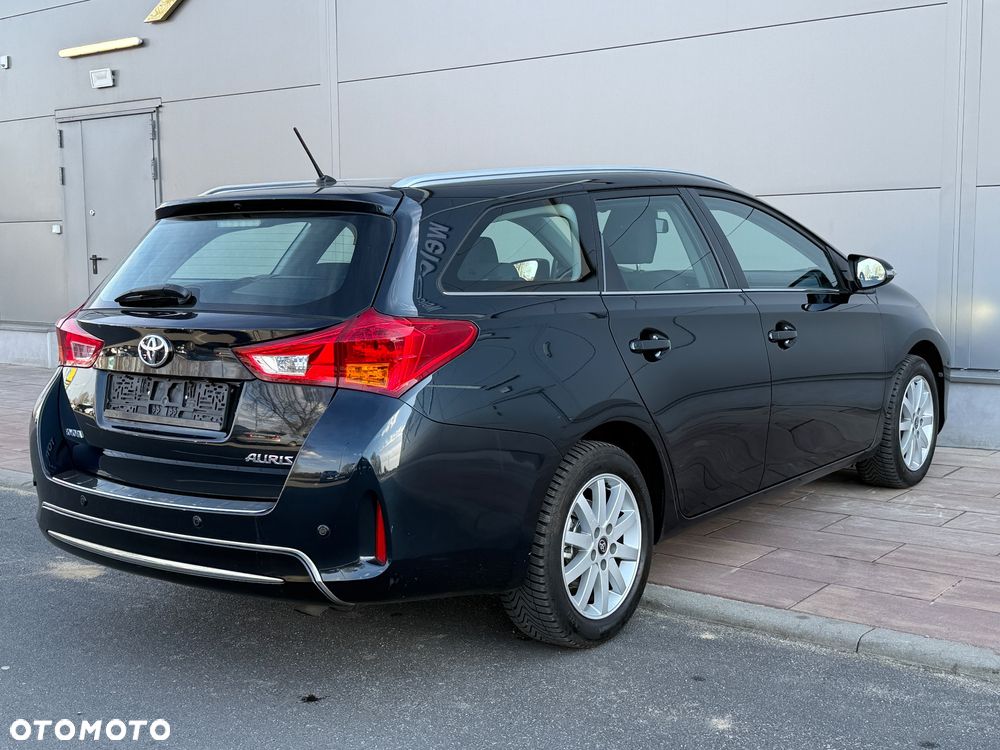 Toyota Auris 1.6 Life+ - 8
