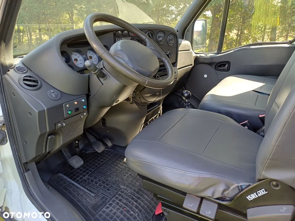 Iveco DAILY 35C11 - 11