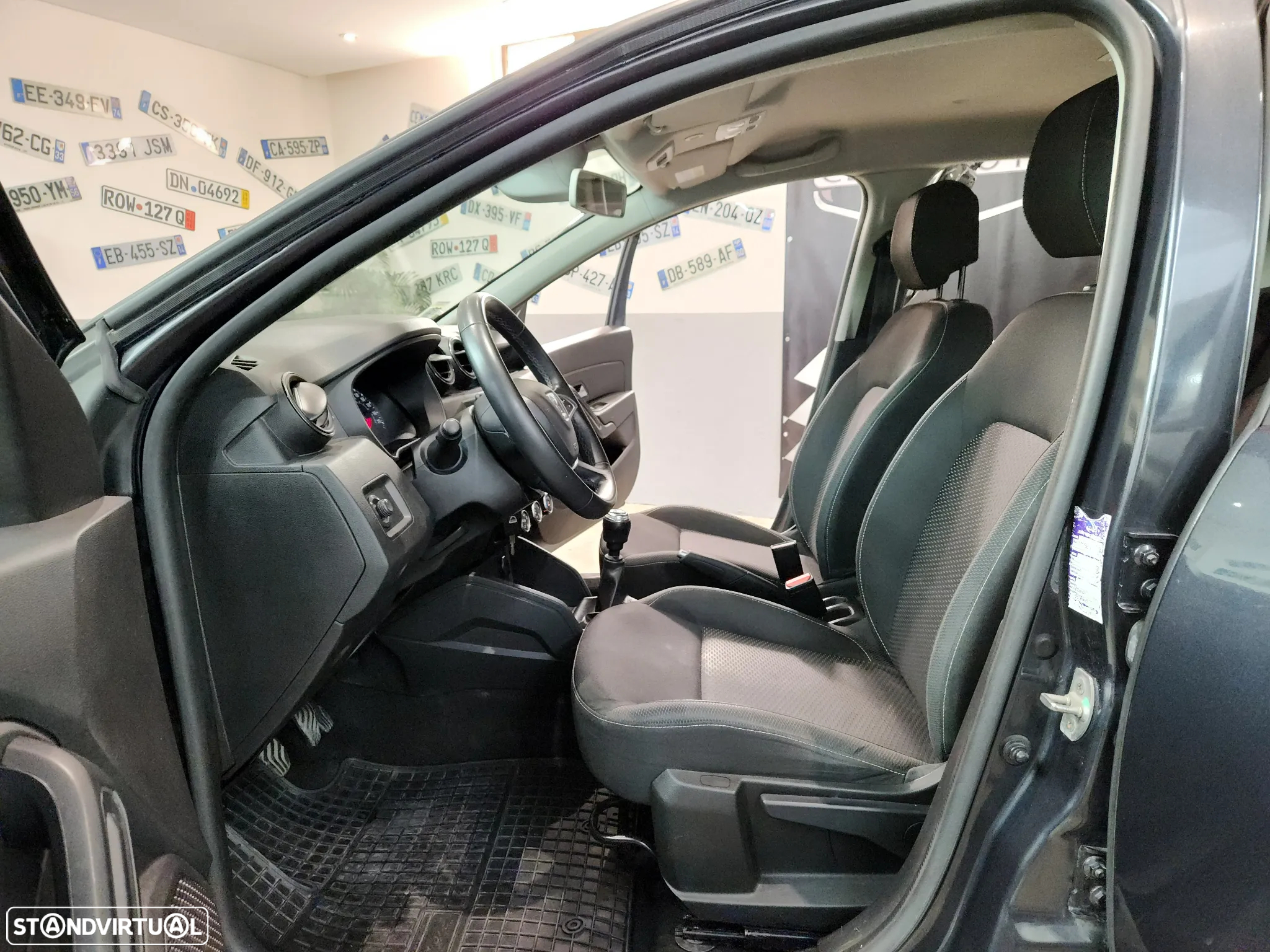 Dacia Duster 1.5 dCi Comfort - 26