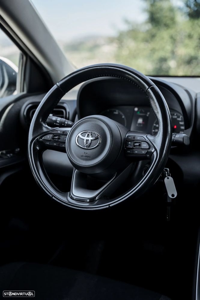 Toyota Yaris 1.5 HDF Comfort - 19