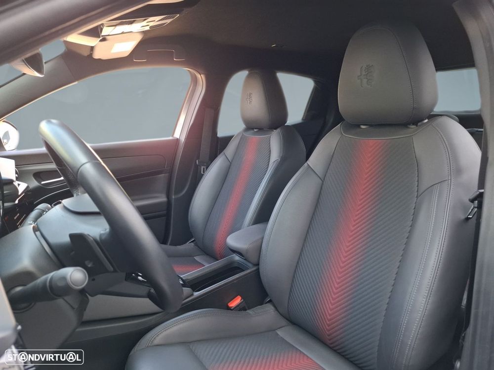 Alfa Romeo Junior 1.2 Speciale eDCT6 - 11