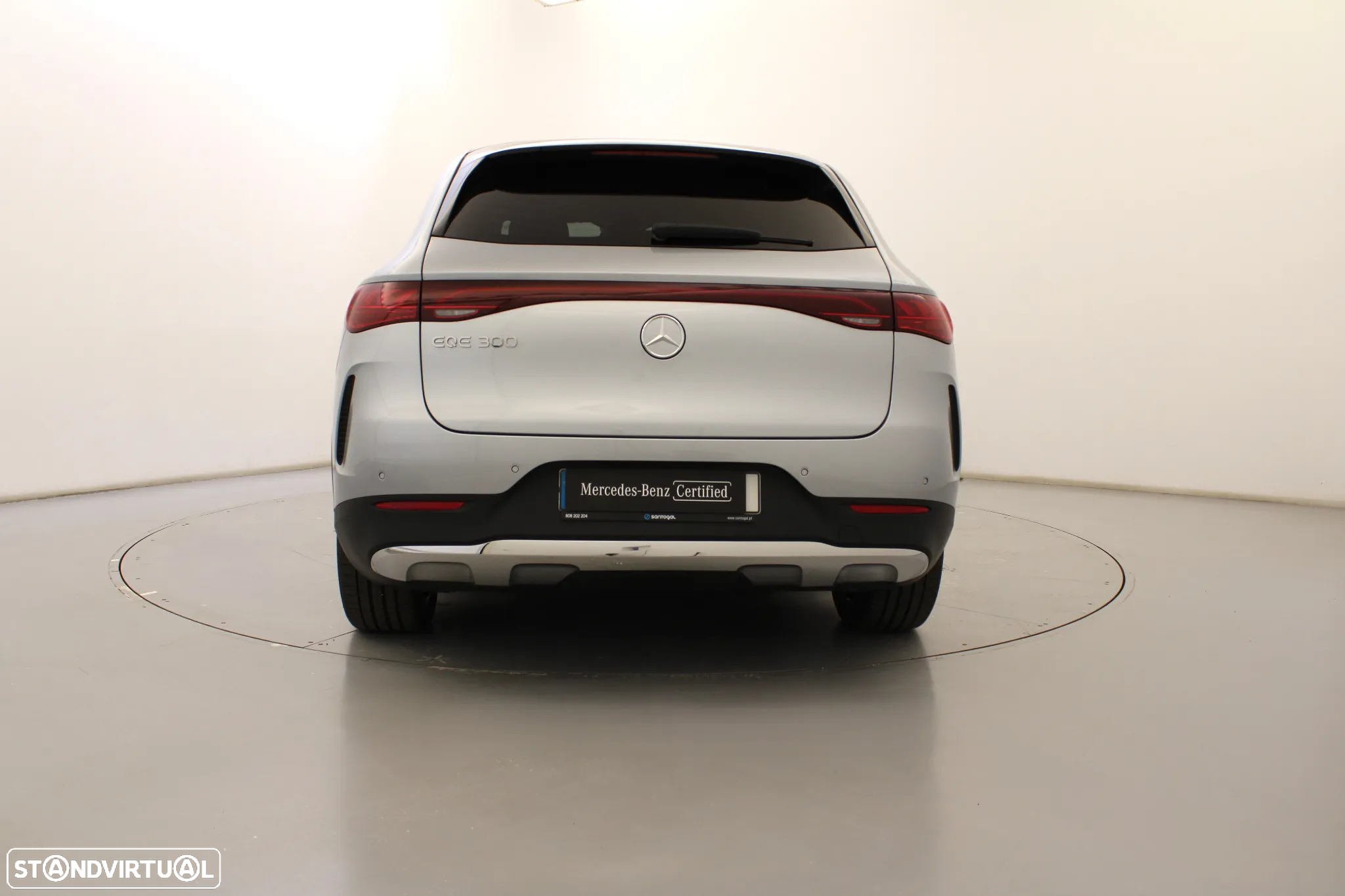 Mercedes-Benz EQE SUV 300 - 8
