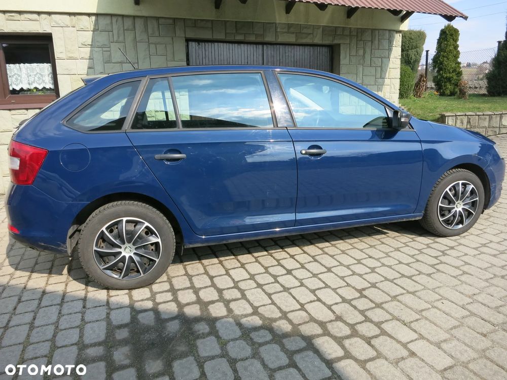 Skoda RAPID 1.2 TSI Emotion Plus - 2