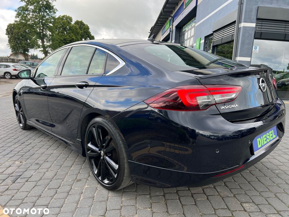 Opel Insignia 2.0 CDTI Innovation S&S - 11