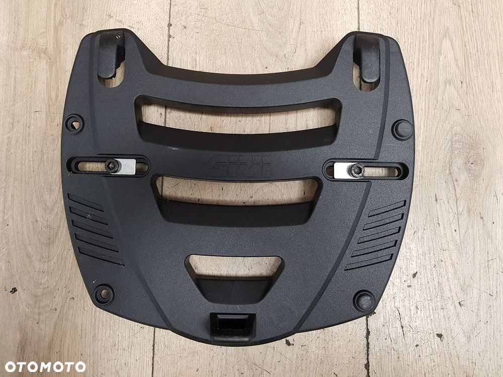 Płyta pod kufer centralny Givi E123 Honda Africa Twin - 2