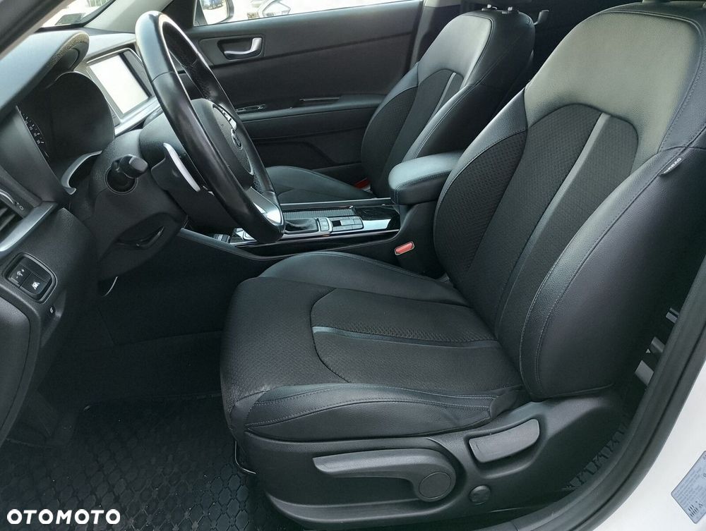 Kia Optima 1.6 T-GDI L DCT - 10