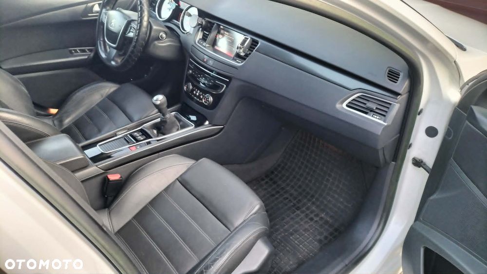 Peugeot 508 - 8