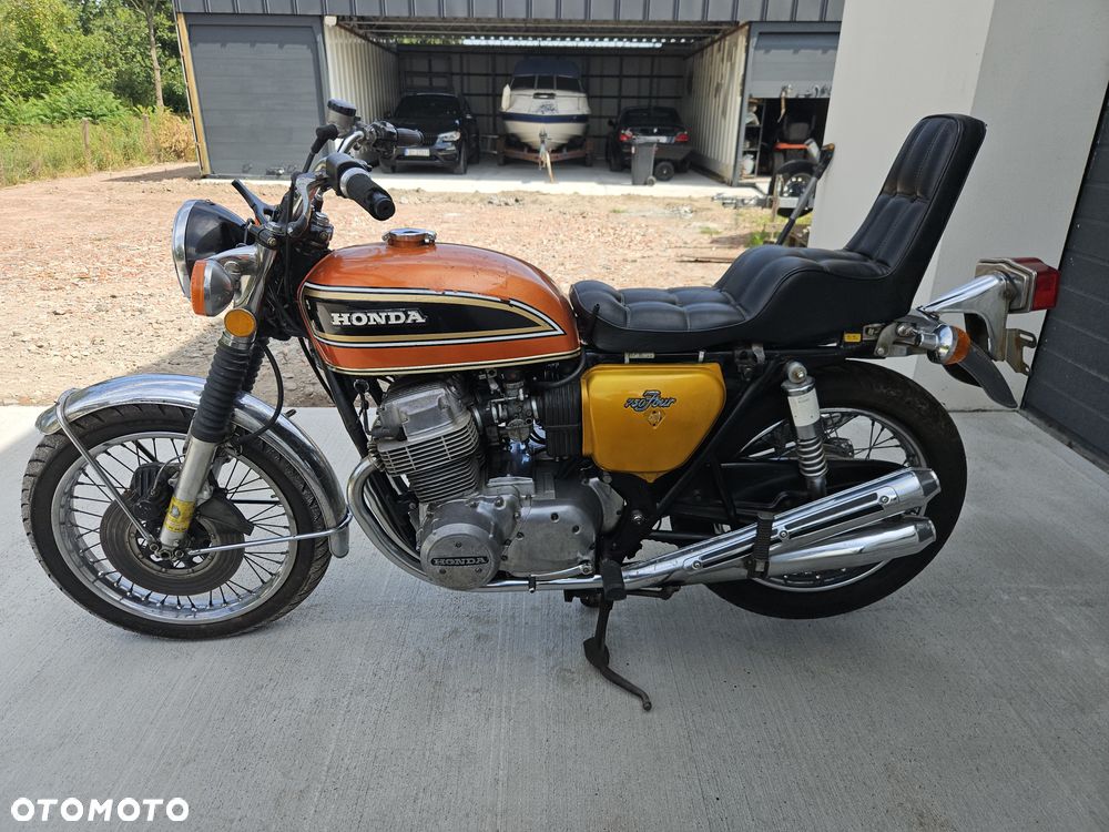 Honda CB - 1